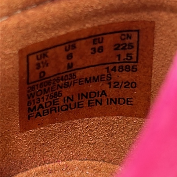 Clarks Ultimate Comfort Collection “Trish Calla” Pink Suede Loafers Safe… - Picture 4 of 13